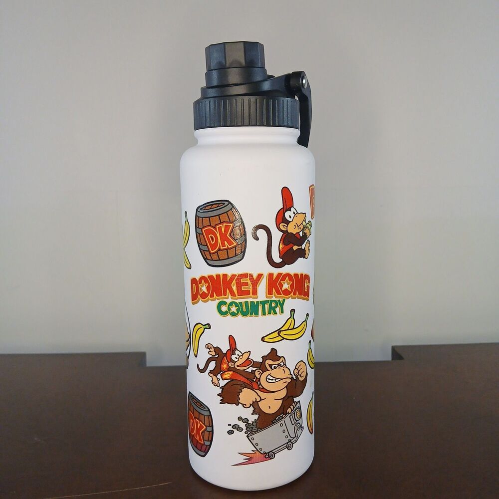 Donkey Kong 34 oz Double Wall Insulated Metal Water Bottle Gamer Cup Diddy Kong